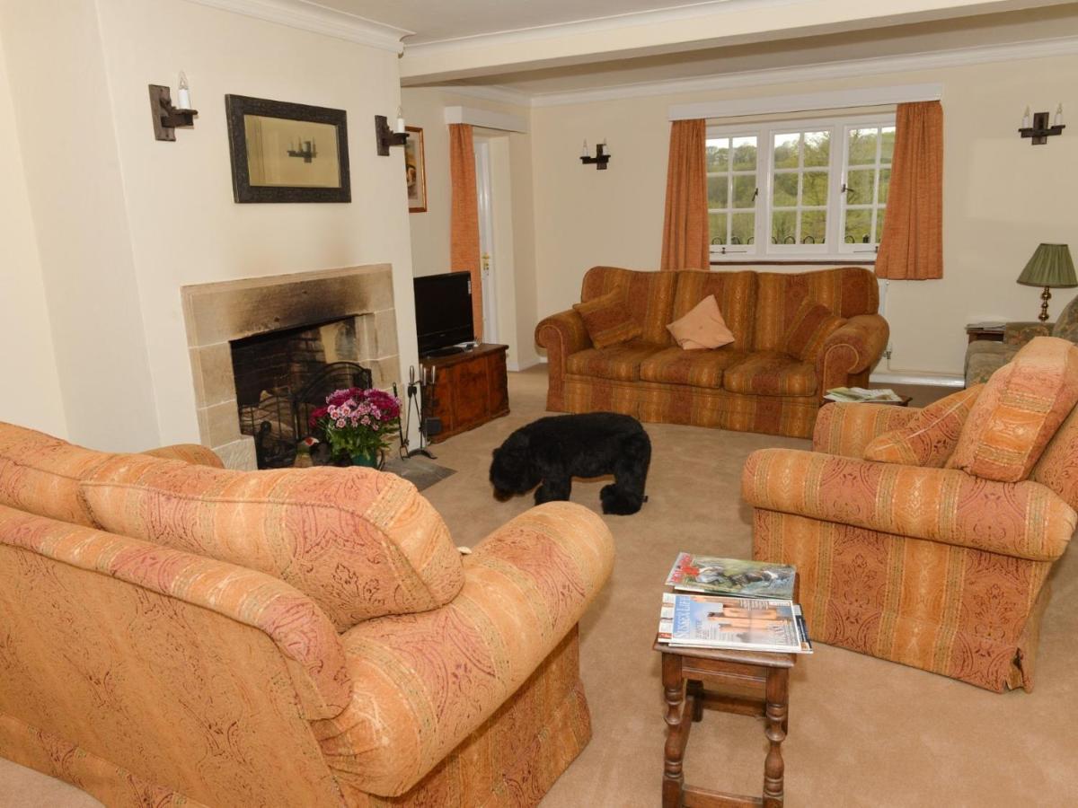 Twyford Farm B&B Хейуърдс Хийт Екстериор снимка